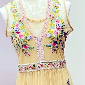 Sundance Embroidery Long Dress Size P/M